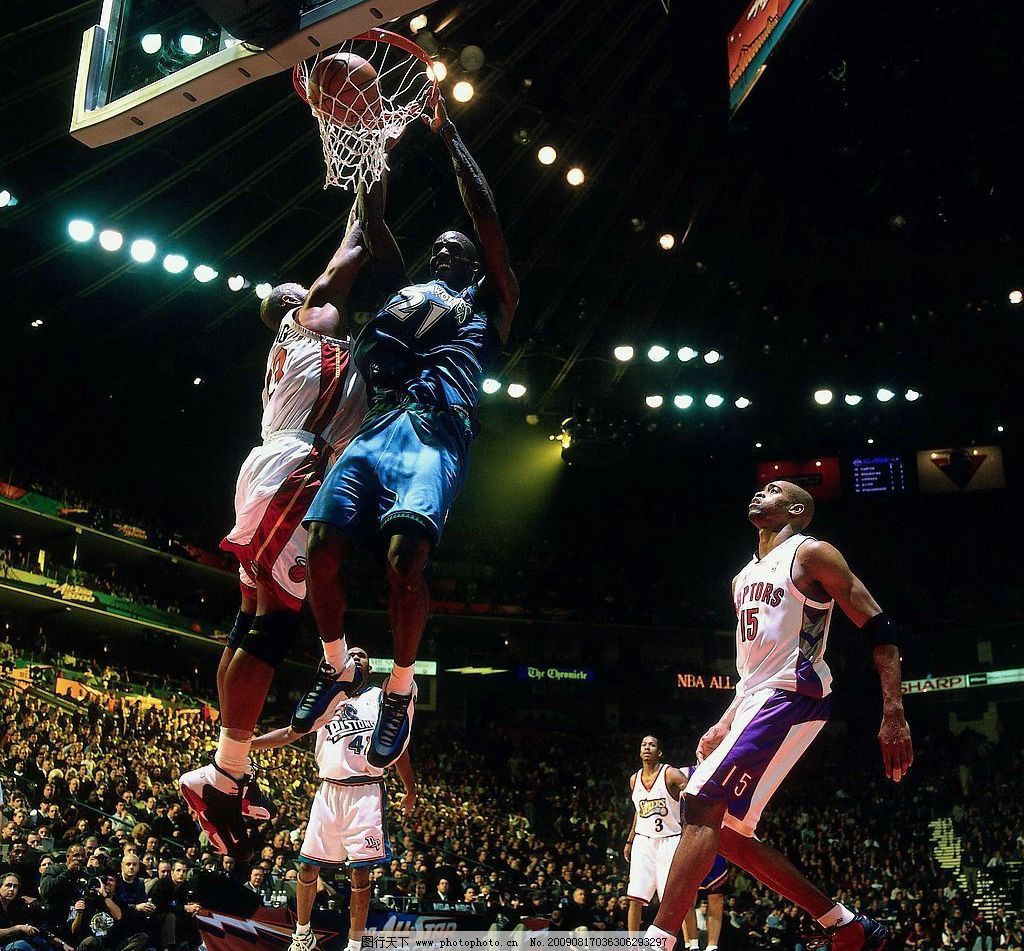 火箭与开拓者交易四名球员及选秀权，换得阿夫迪亚，以解决薪资压力和阵容调整。（火箭与开拓者达成大交易：送出四将加选秀权换来阿夫迪亚，缓解薪资压力并优化阵容）