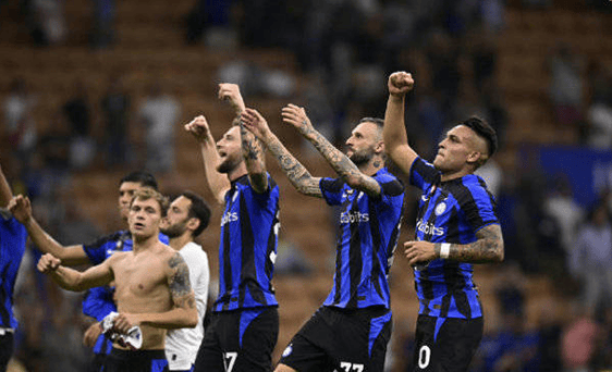 杜兰特连续得分带动全队（杜兰特连连得分点燃全队）