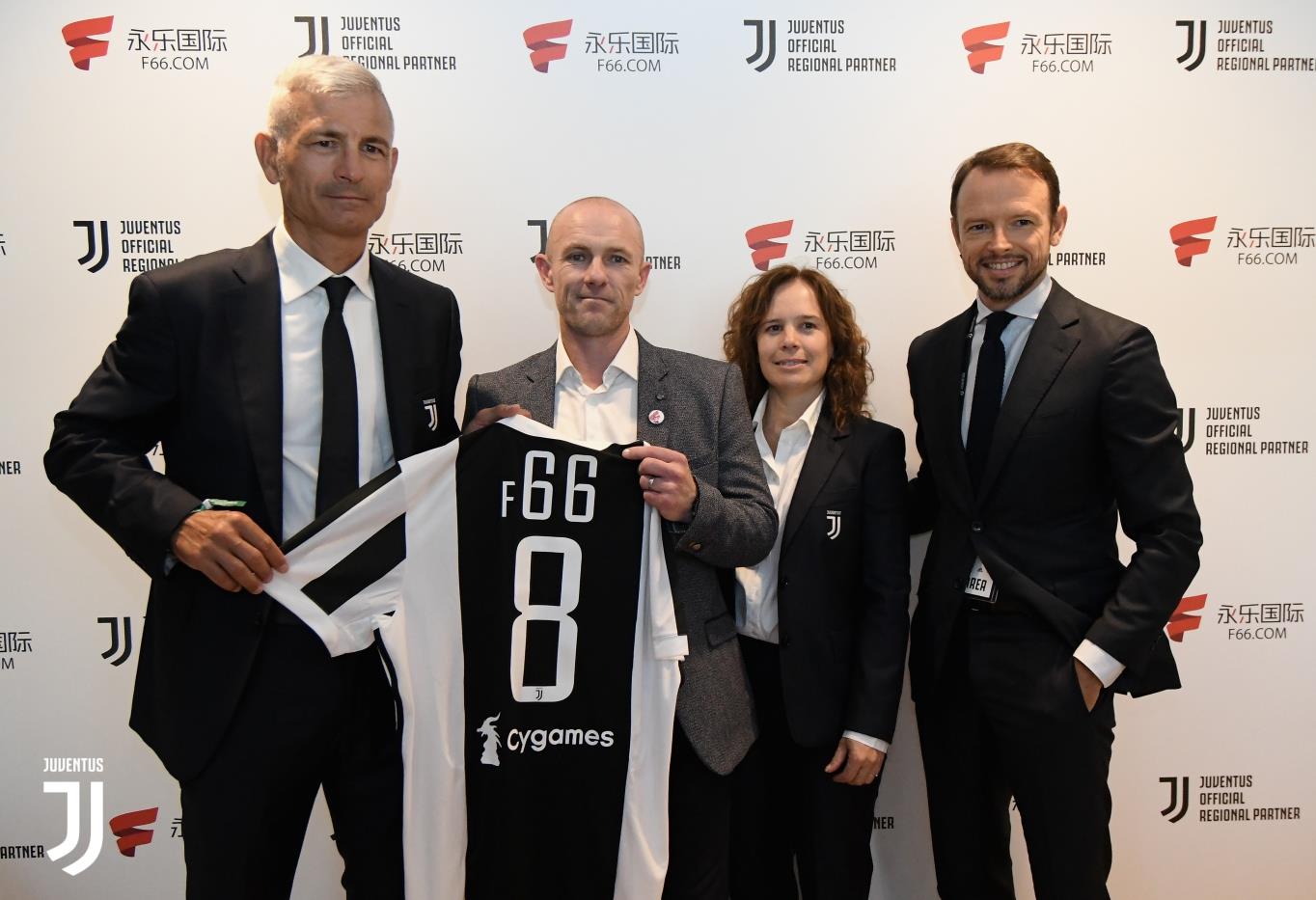 足球西甲豪门迎来连胜，状态回暖（西甲豪门重返胜轨，状态复苏）