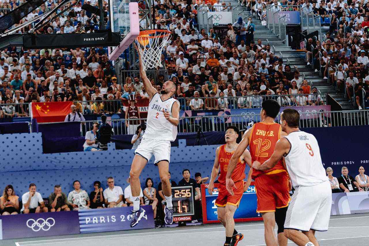 没开始就结束？奥西利奥：冬窗操作复杂，现有阵容已足够完整（冬窗恐难有大动作？奥西利奥：运作复杂，现有班底已相当齐整）