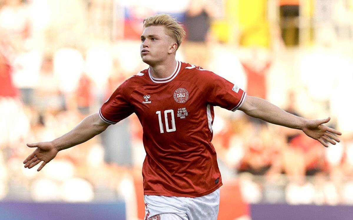 二象性，海港去年进96球刷中超纪录，今年丢44球刷冠军队纪录（海港两面性：去年96球破中超进球纪录，今年44个失球创冠军队新高）