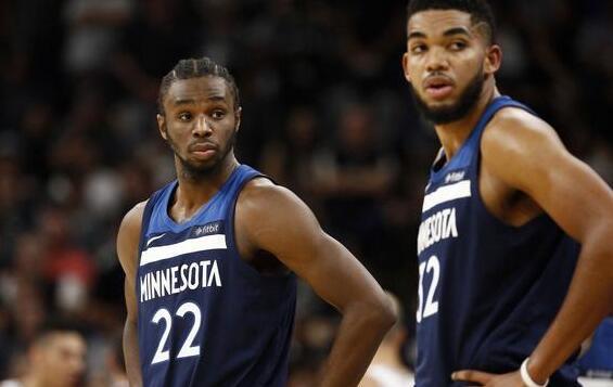 记者：卡马文加和赫伊森几乎肯定无法参加对阵曼城的比赛（记者：卡马文加、赫伊森基本无缘战曼城）