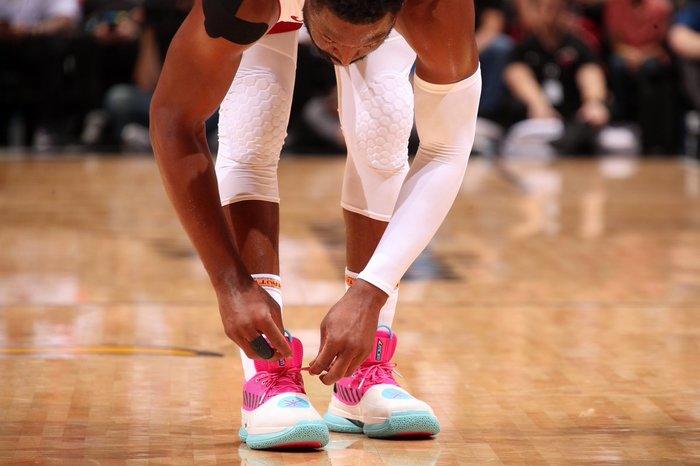 意足协主席：加图索和球员们并非很差劲，意大利能晋级世界杯（意足协主席：加图索与球员并不差，意大利仍能晋级世界杯）