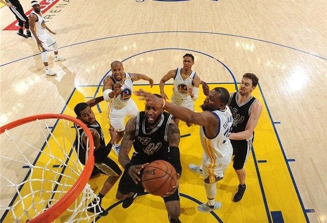 罗马诺：曼联一月可能考虑引进加拉格尔，夏窗马竞不想放他走（罗马诺：曼联冬窗或追加拉格尔，马竞今夏不愿放行）